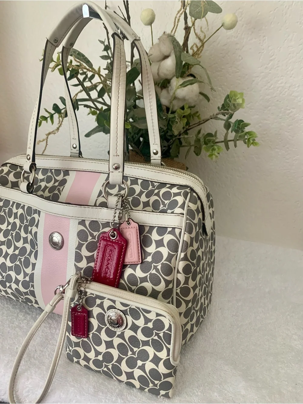 Coach Heritage Signature Cream and Gray Patterned Handbag with Pink Accent